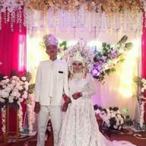 Liza Nopitasari profile icon