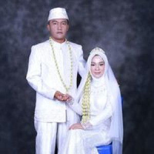 Rina Puji Astuty profile icon