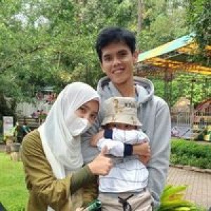 Rini Gestiani profile icon