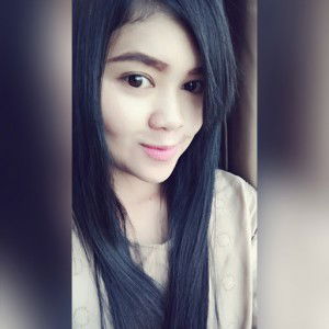 Rina ayu profile icon