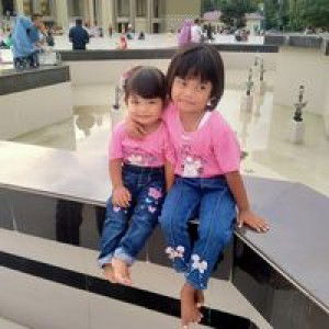 Tuty Afrizal profile icon