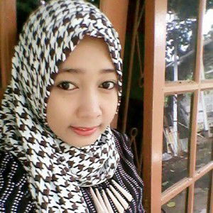 Nur Rohmah profile icon