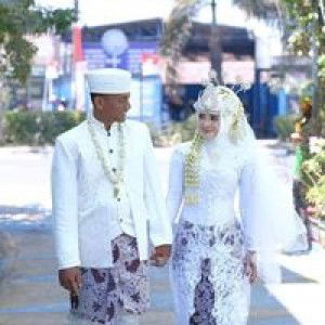 Putri Ratih profile icon