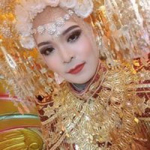 Nadhila Rahman profile icon