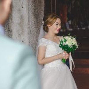 Angela Abrejera Dela Torre profile icon