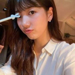 rina wati profile icon