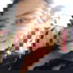 Sari Aprilianti profile icon