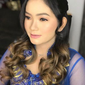 Putri Aprilla Oey profile icon