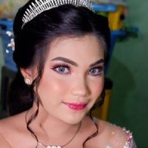 Vikha Adelisa profile icon