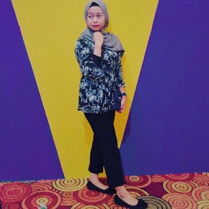 dinda bya profile icon