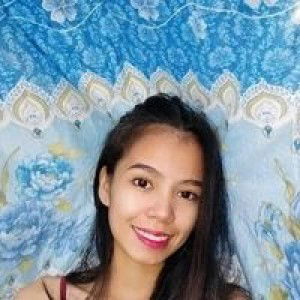 Girlly Camonias profile icon