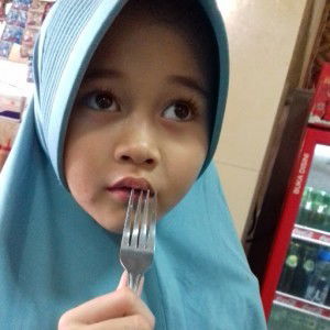 Sri “Sry” Mulyani profile icon