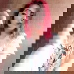 Love Mhay profile icon