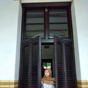 Noni Widya profile icon