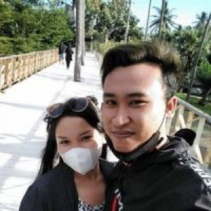 Dwi Oni Oktavia profile icon