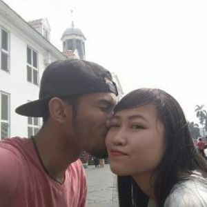 Rani Oktavianti profile icon