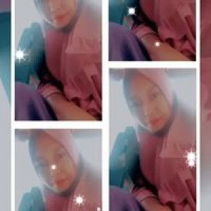 Tuti Fitri profile icon