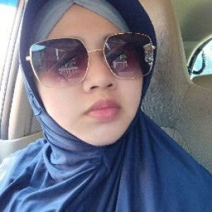 Yulia Adah profile icon