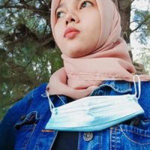 Indah Sary profile icon