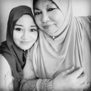 Liyana Haris profile icon