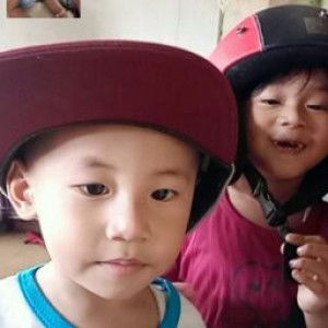 yuniar eka profile icon