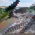 Nuretika Zahid profile icon