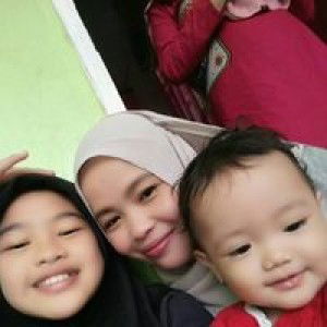 Febri Yani profile icon