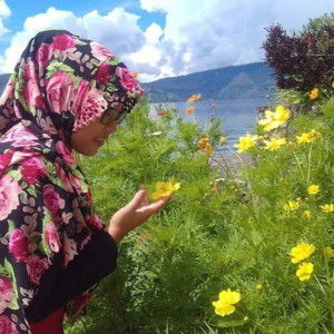 via syahfitri profile icon