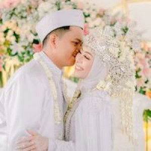 Rini Yulia profile icon