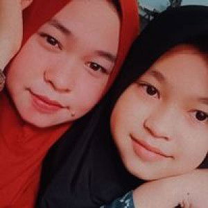 Dina Hidayati profile icon