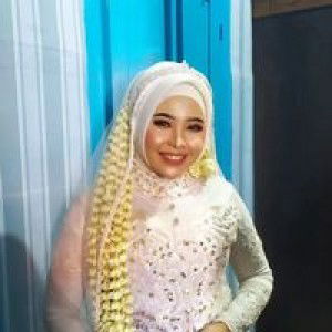 Ria Ashri profile icon