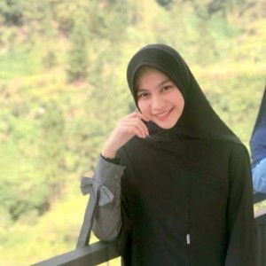 Nabila Fahira profile icon