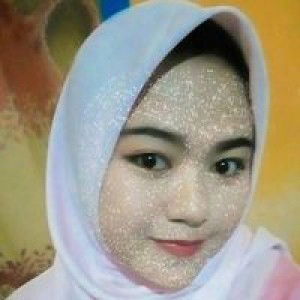 Vera Fitriana profile icon