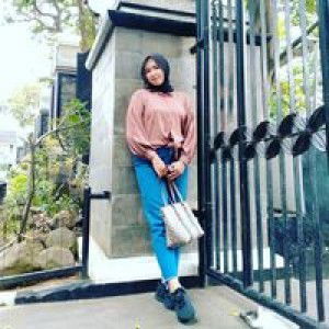 Dhea Rahmawaty profile icon