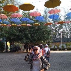 rizka Khairani profile icon