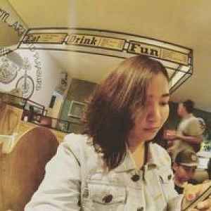 Evin Apriani profile icon