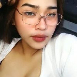 Angelu Molera profile icon