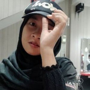 Titik Karomah profile icon