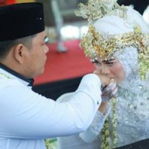 Siti Masriah profile icon