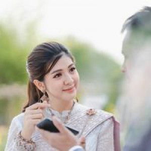 Phawinee Srikhong profile icon