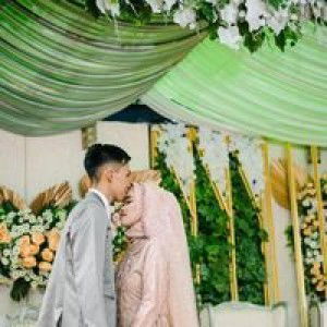 Titin Nurhasanah profile icon