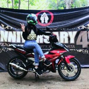 Putri Wahyuningsih profile icon