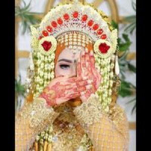 Dina Ardina profile icon