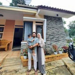 Dewi Kurniasih profile icon