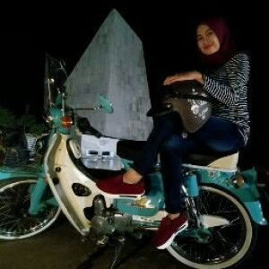 Riska Widyaningsih profile icon