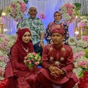 Nur Amirah profile icon