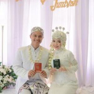 Ummu Sari profile icon