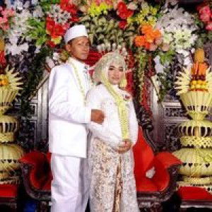 Eka Lestari profile icon