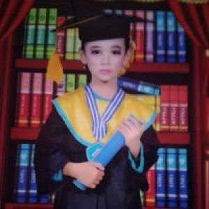 Qanita Oktaviani profile icon