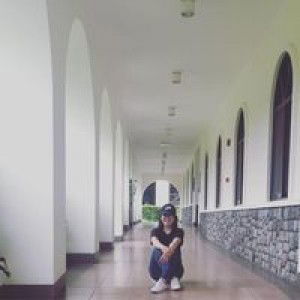 Julia Lagarde profile icon